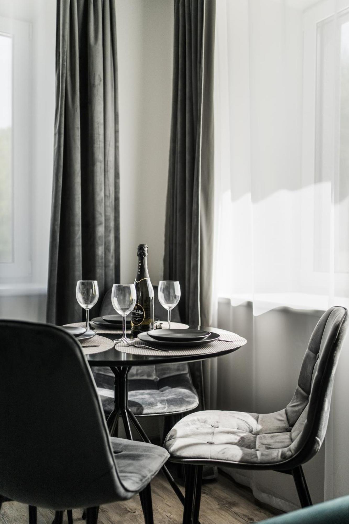 Riverra House كاوناس المظهر الخارجي الصورة