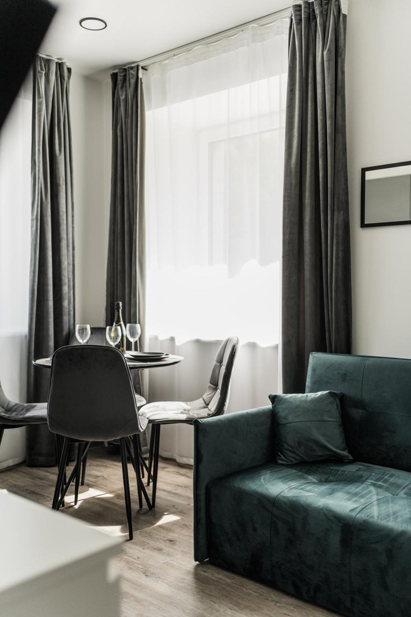 Riverra House كاوناس المظهر الخارجي الصورة